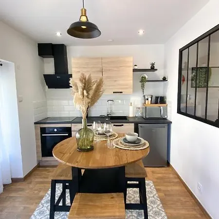 Appartement Cosy & Balneo - Centre De Sarlat Exterior photo